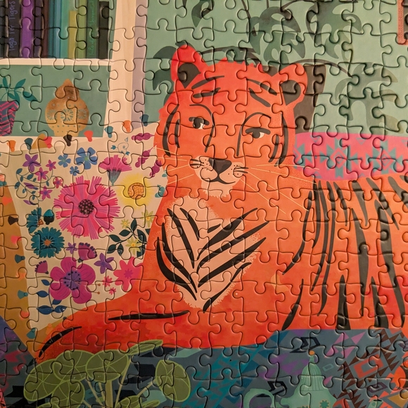 Elena Essex 1000 Piece Puzzle -Tiger Lounge - Picture 3 of 10